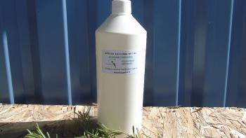 Floral water of organic rosemary cultivated and distilled on the farm